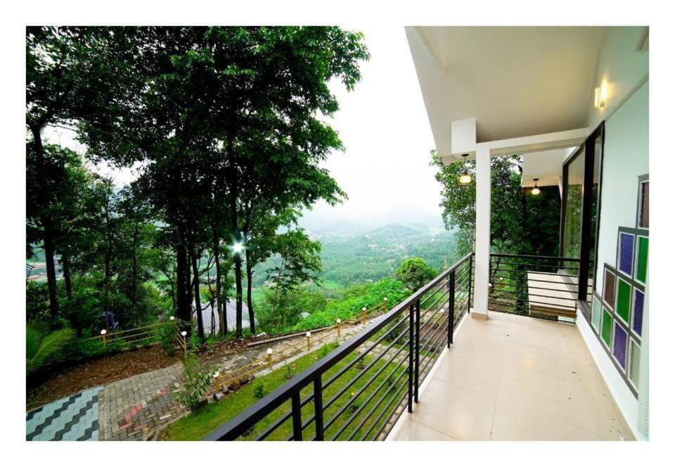 מונאר Traditional Kerala Villa מראה חיצוני תמונה